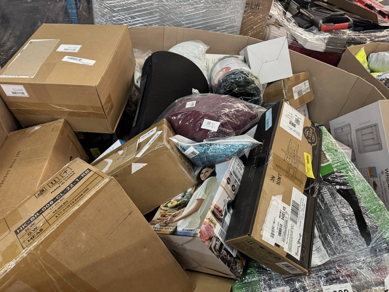 Walmart High-Count Pallet 4 Walmart High-Count Pallet