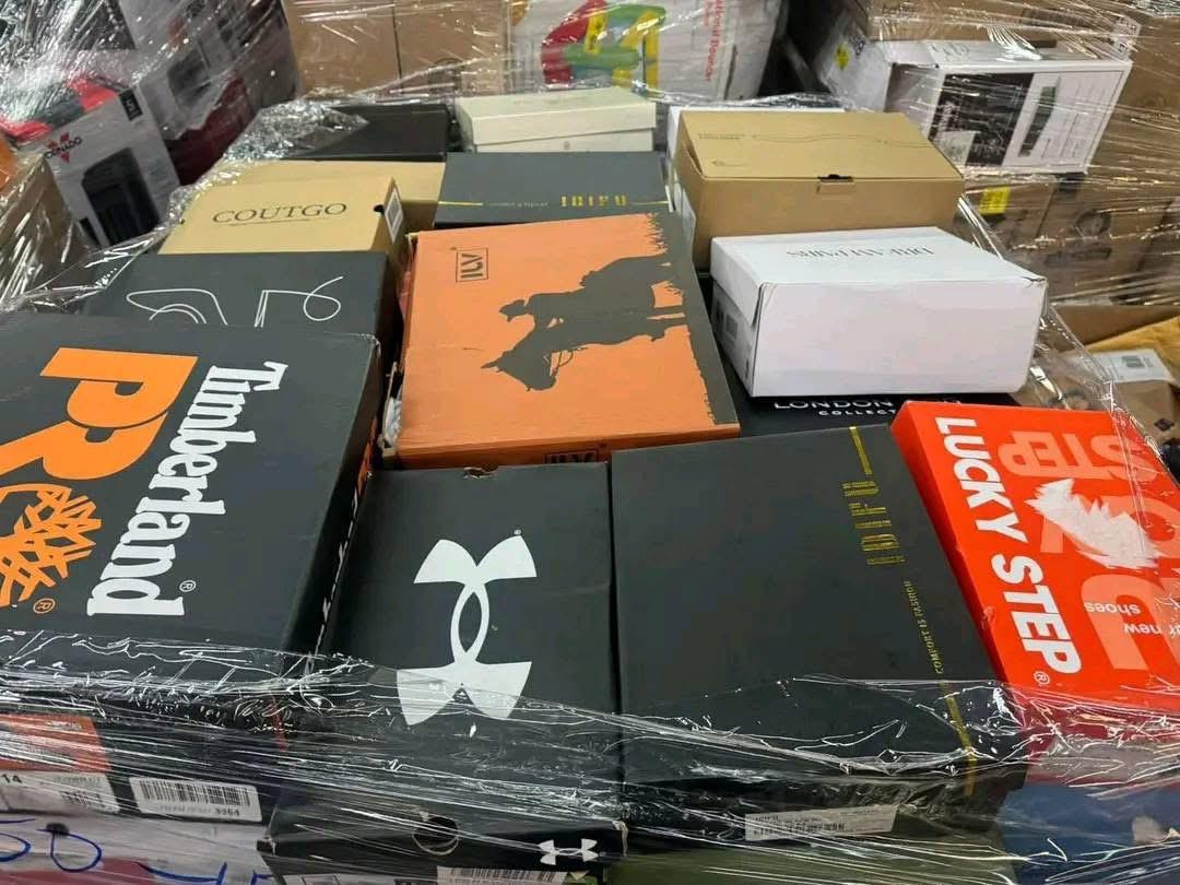 Buy Mixed Branded Shoe Pallets 1